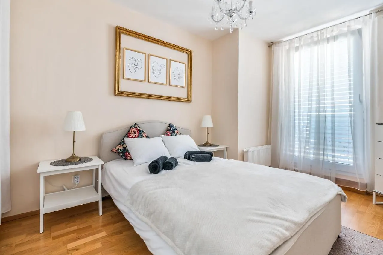 Room 4 Art Apartments Nr.4 In Vienna Center 0*,